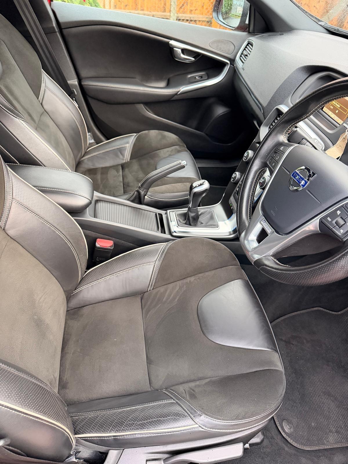 Used Volvo V40 2015 for sale - 76855764: Photo 13