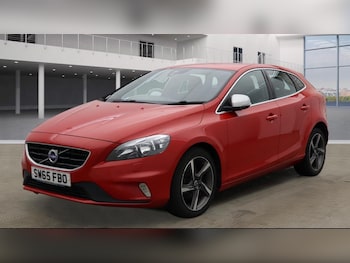 2015 (65) - D2 [120] R DESIGN 5dr