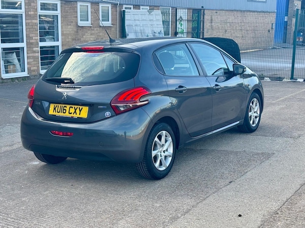 Used Peugeot 208 2016 for sale - 74750992: Photo 17