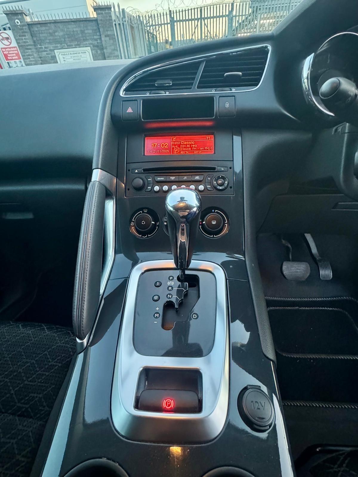 Used Peugeot 3008 2016 for sale - 76689591: Photo 19