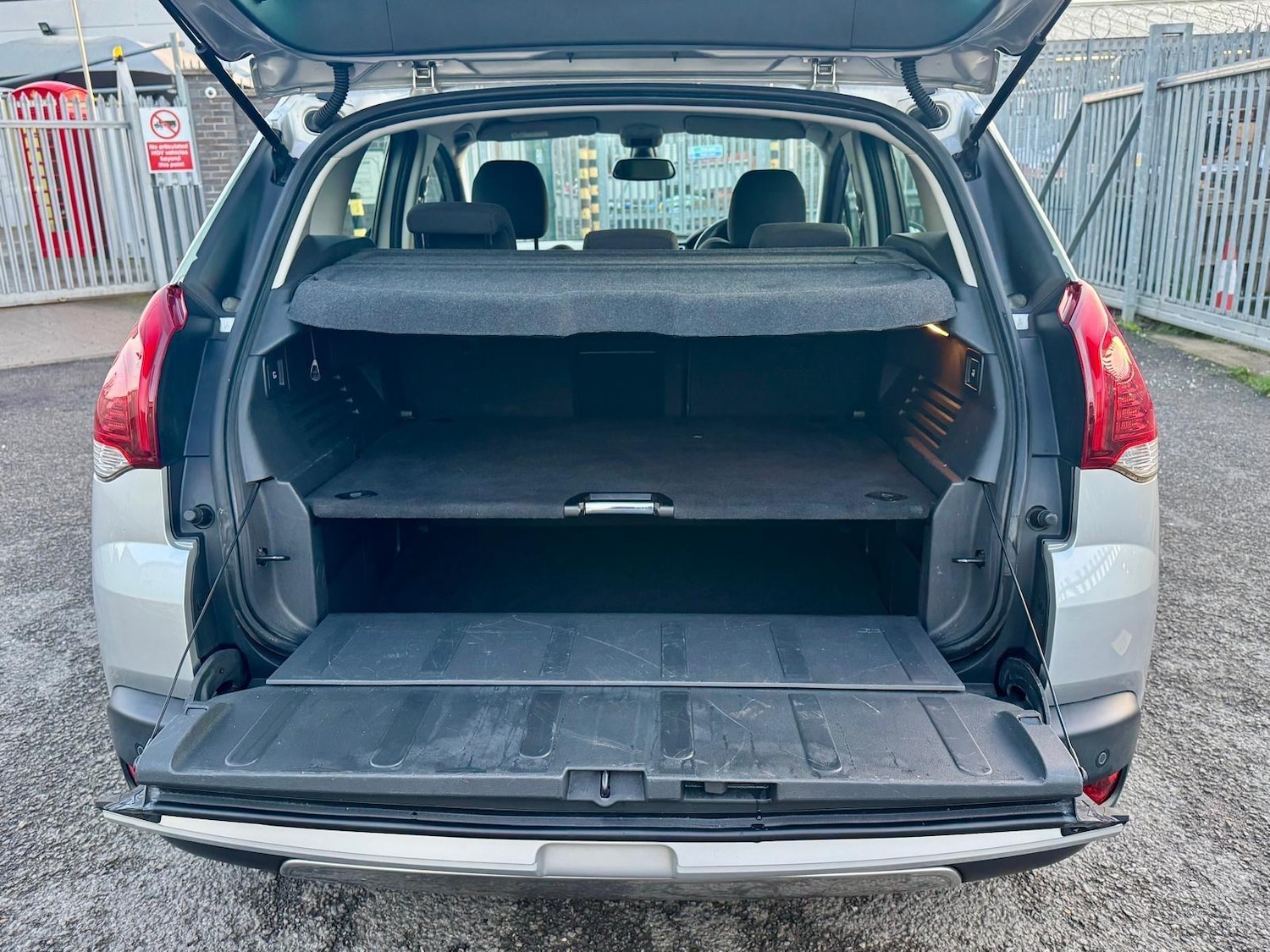 Used Peugeot 3008 2016 for sale - 76689591: Photo 7