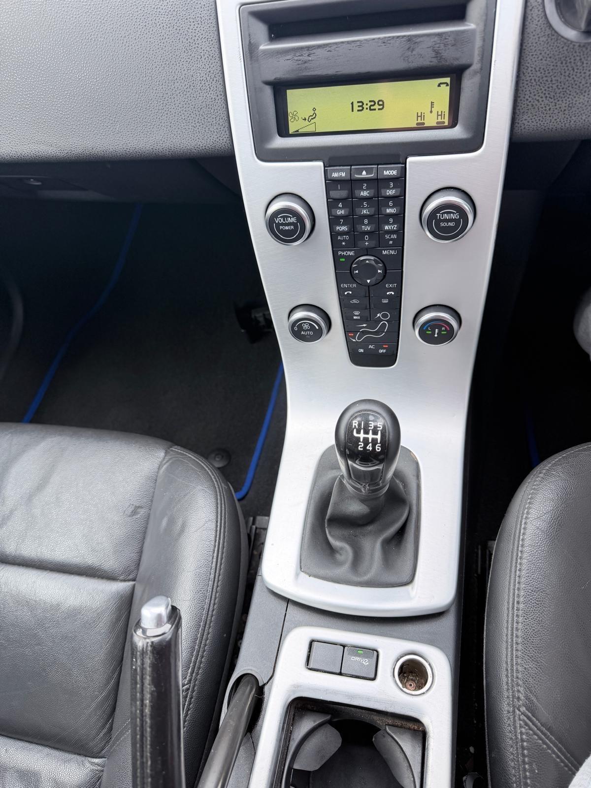 Used Volvo V50 2012 for sale - 77724216: Photo 5