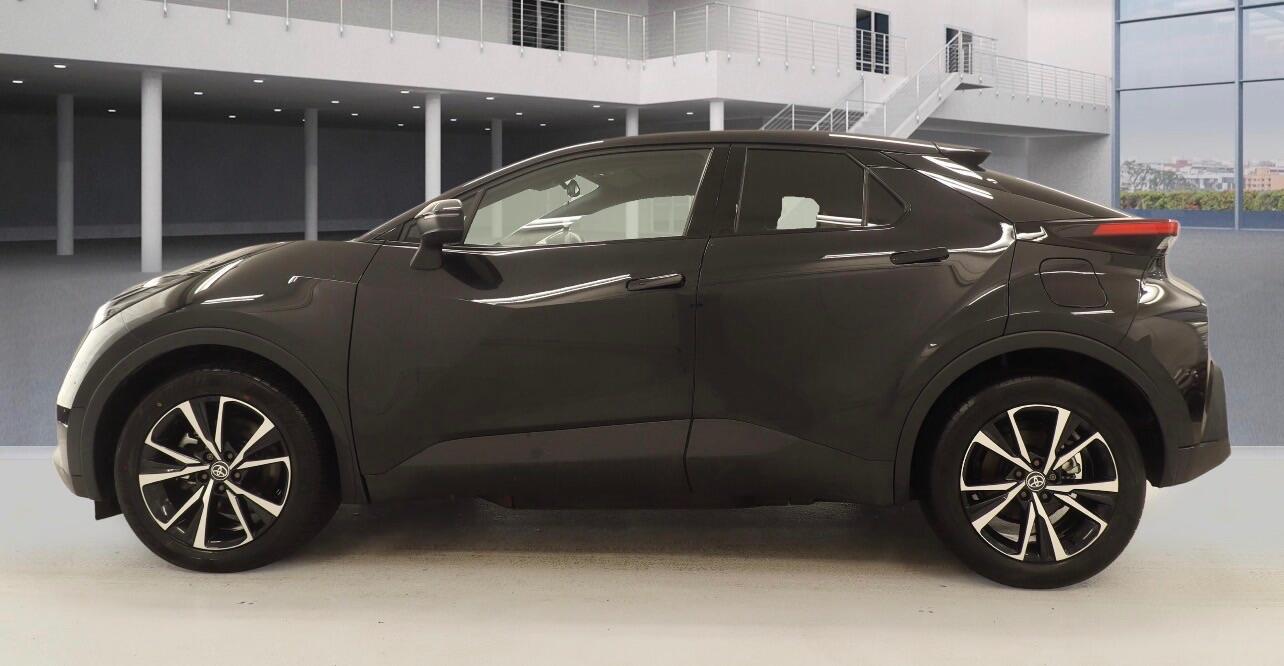 Used Toyota C-HR 2024 for sale - 77704817: Photo 3