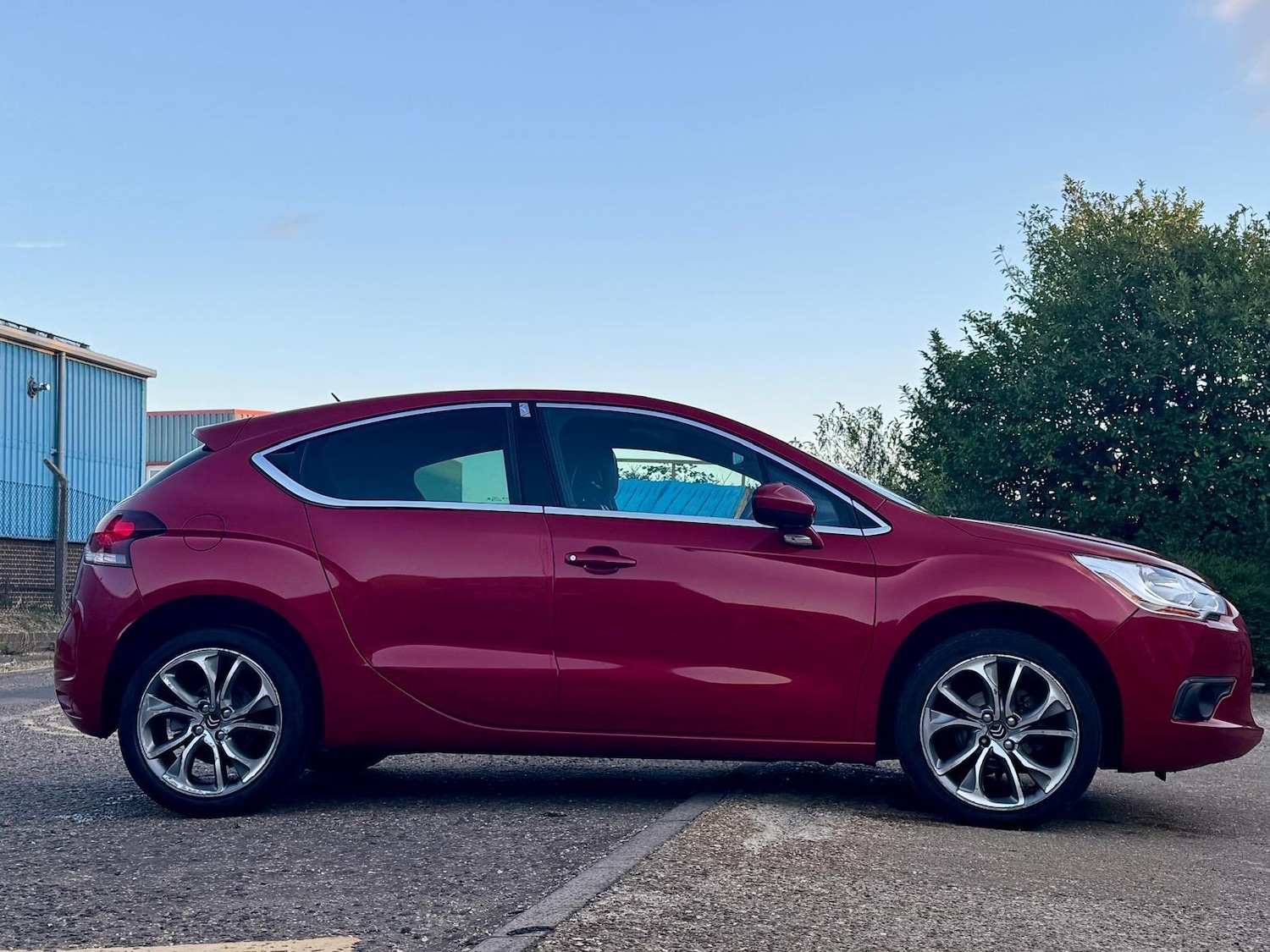 Used Citroen DS4 2015 for sale - 76988544: Photo 15