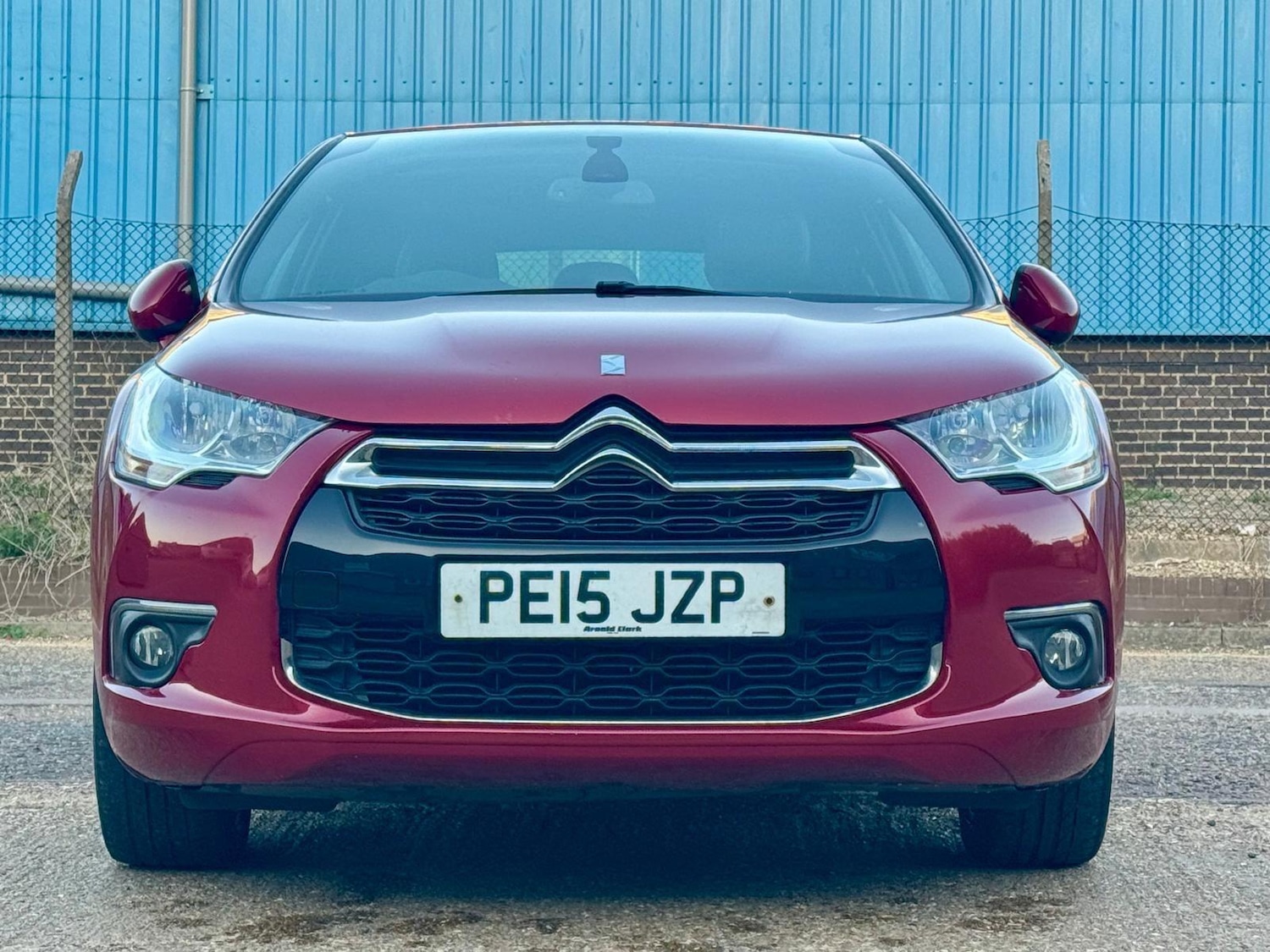 Used Citroen DS4 2015 for sale - 76988544: Photo 2