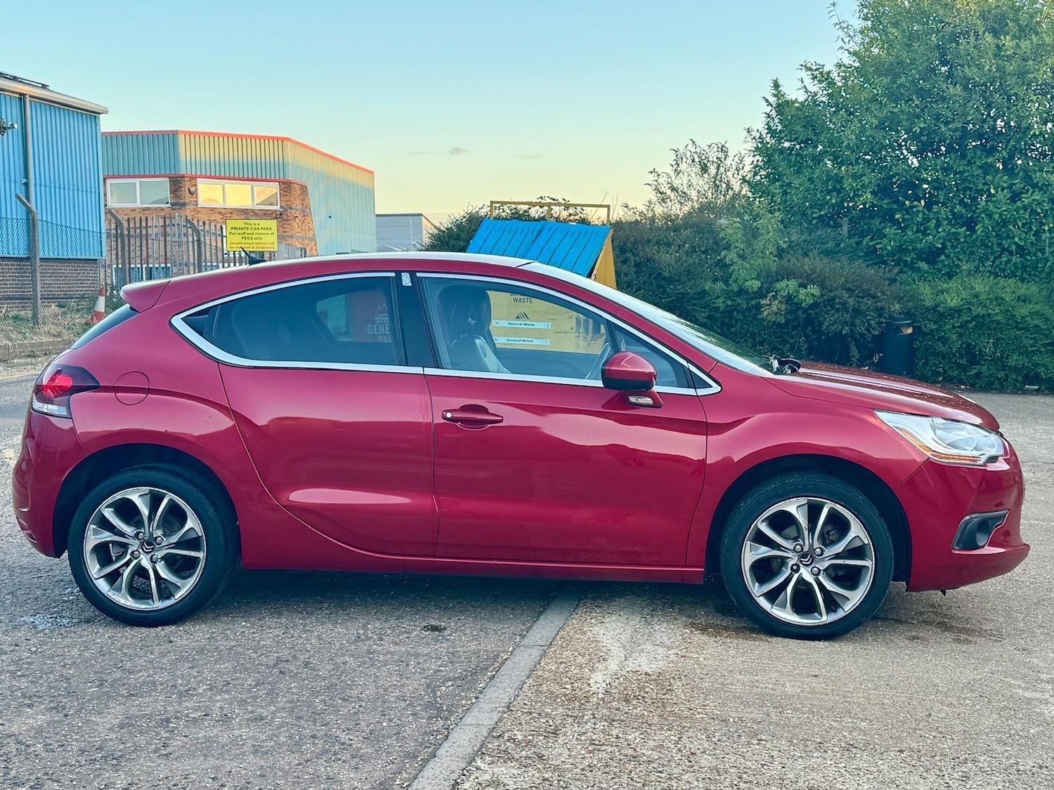 Used Citroen DS4 2015 for sale - 76988544: Photo 20