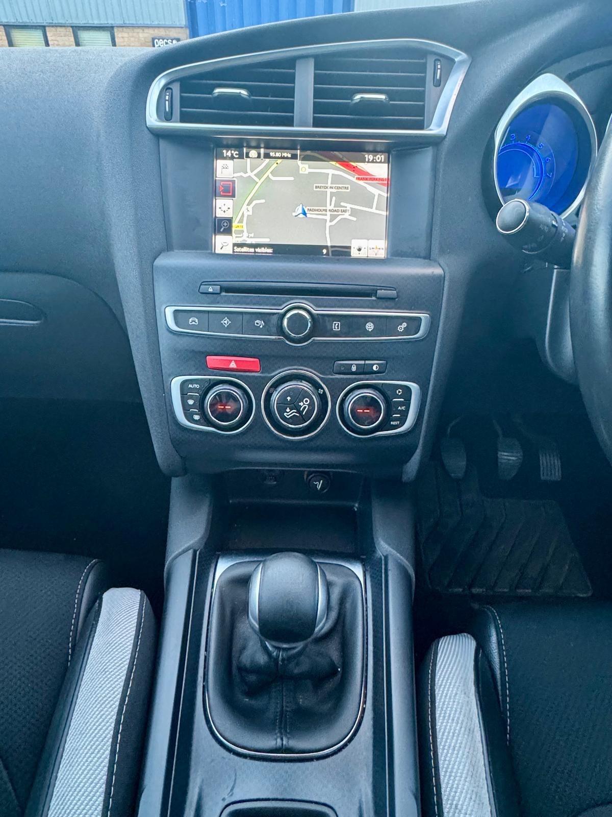 Used Citroen DS4 2015 for sale - 76988544: Photo 28