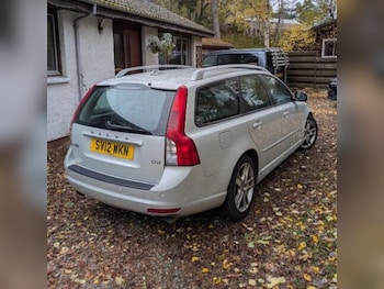 Used Volvo V50 2012 for sale - 76440583: Photo