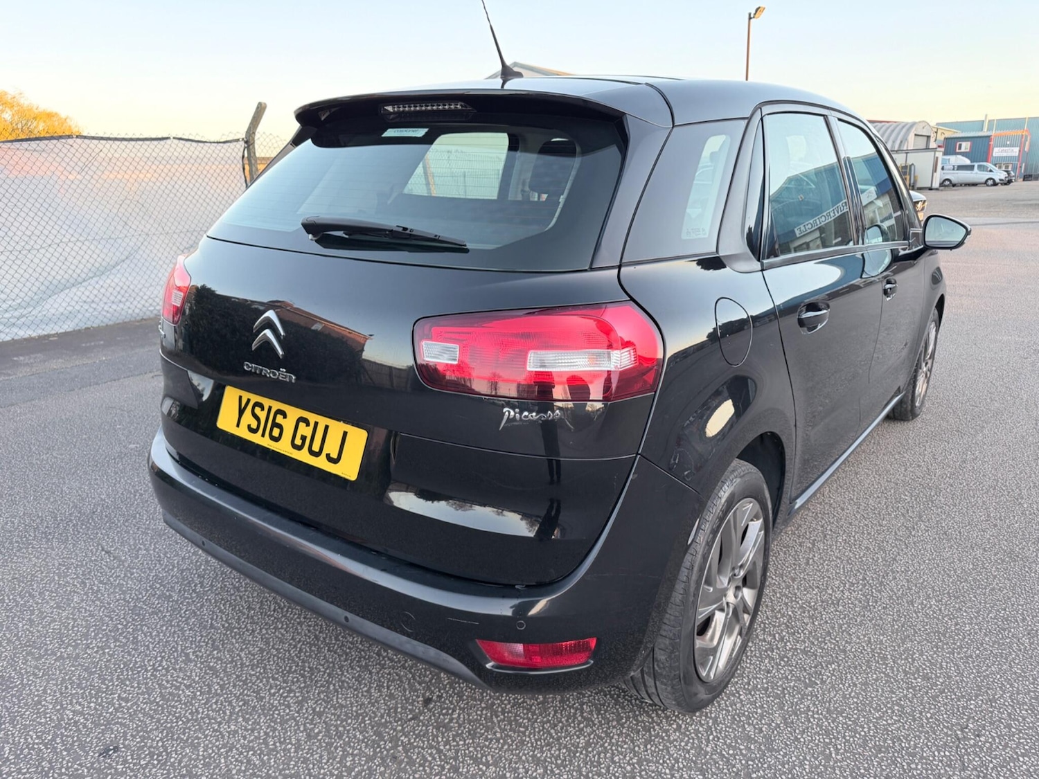 Used Citroen C4 Picasso 2016 for sale - 77940766: Photo 6