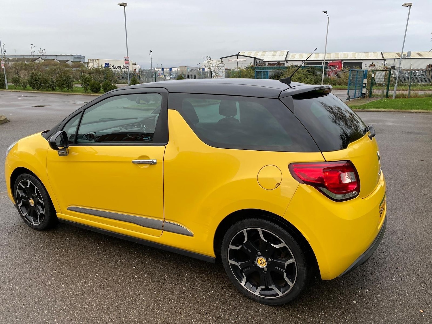 Used Citroen DS3 2012 for sale - 76700751: Photo 10