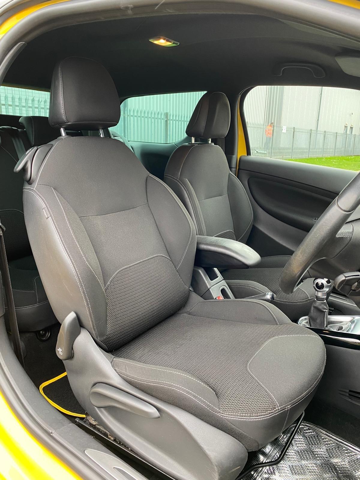 Used Citroen DS3 2012 for sale - 76700751: Photo 20