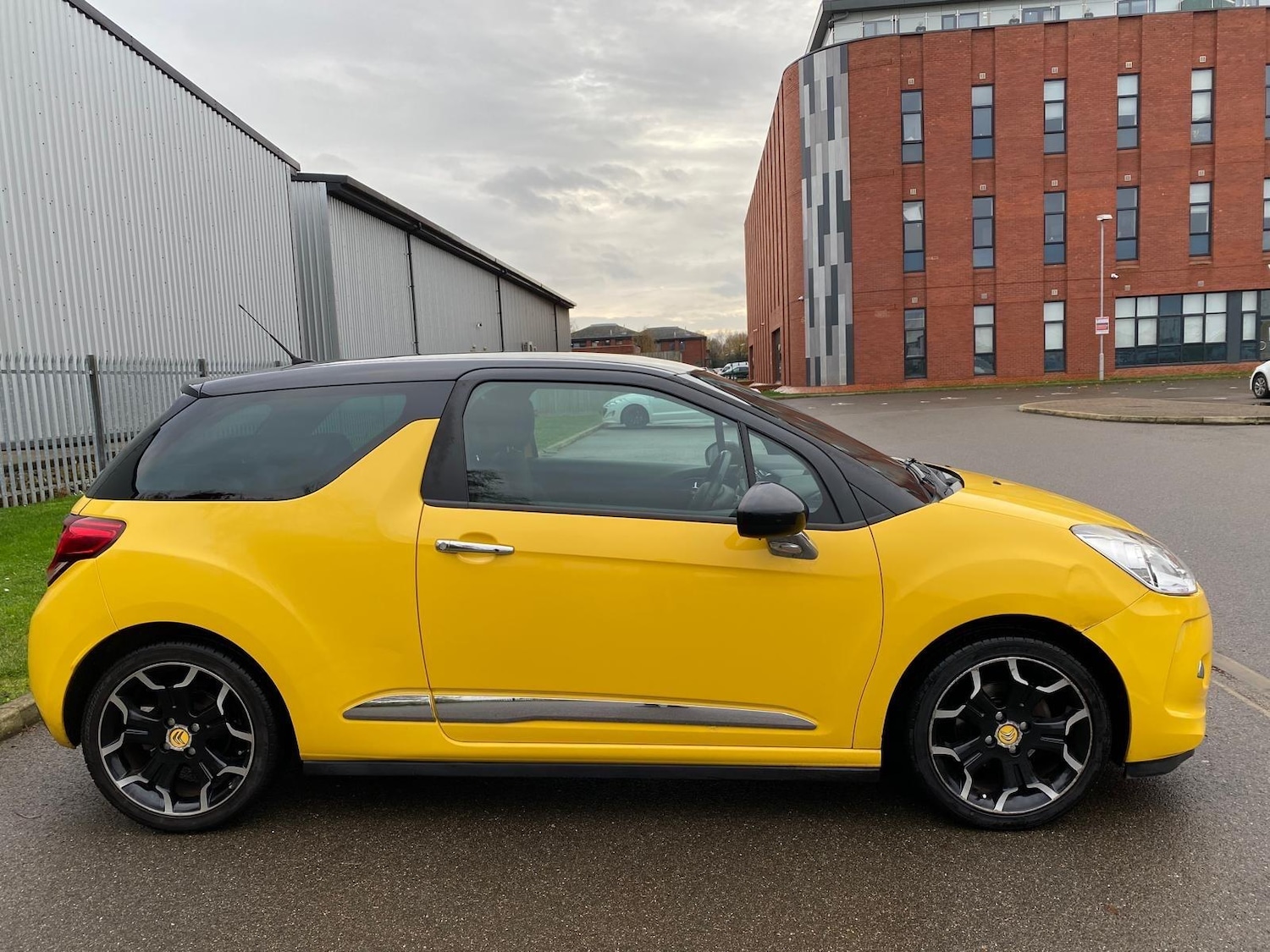 Used Citroen DS3 2012 for sale - 76700751: Photo 7