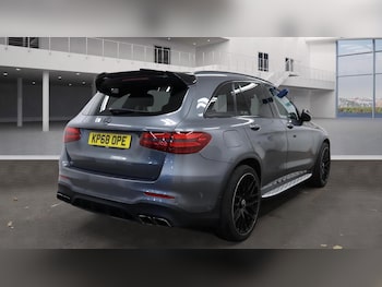 Used Mercedes-Benz GLC 2018 for sale - 76432202: Photo