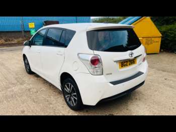 Used Toyota Verso 2014 for sale - 74653486: Photo