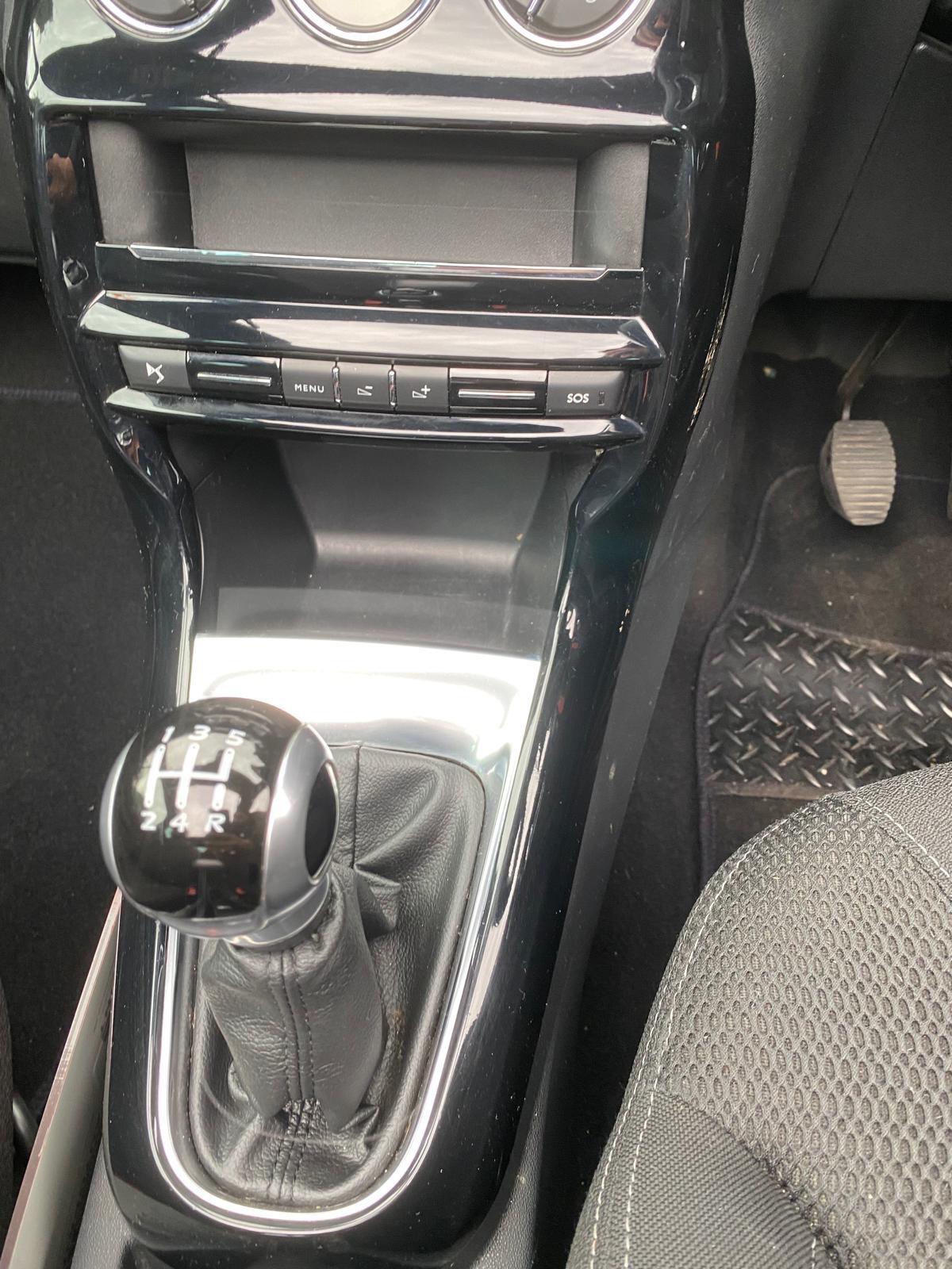 Used DS Automobiles DS 3 Cabrio 2015 for sale - 76499487: Photo 10