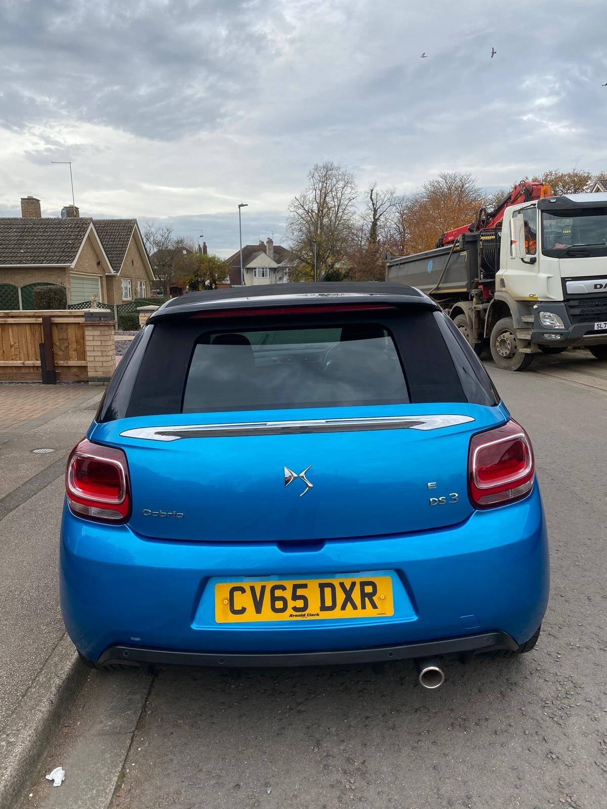 Used DS Automobiles DS 3 Cabrio 2015 for sale - 76499487: Photo 11