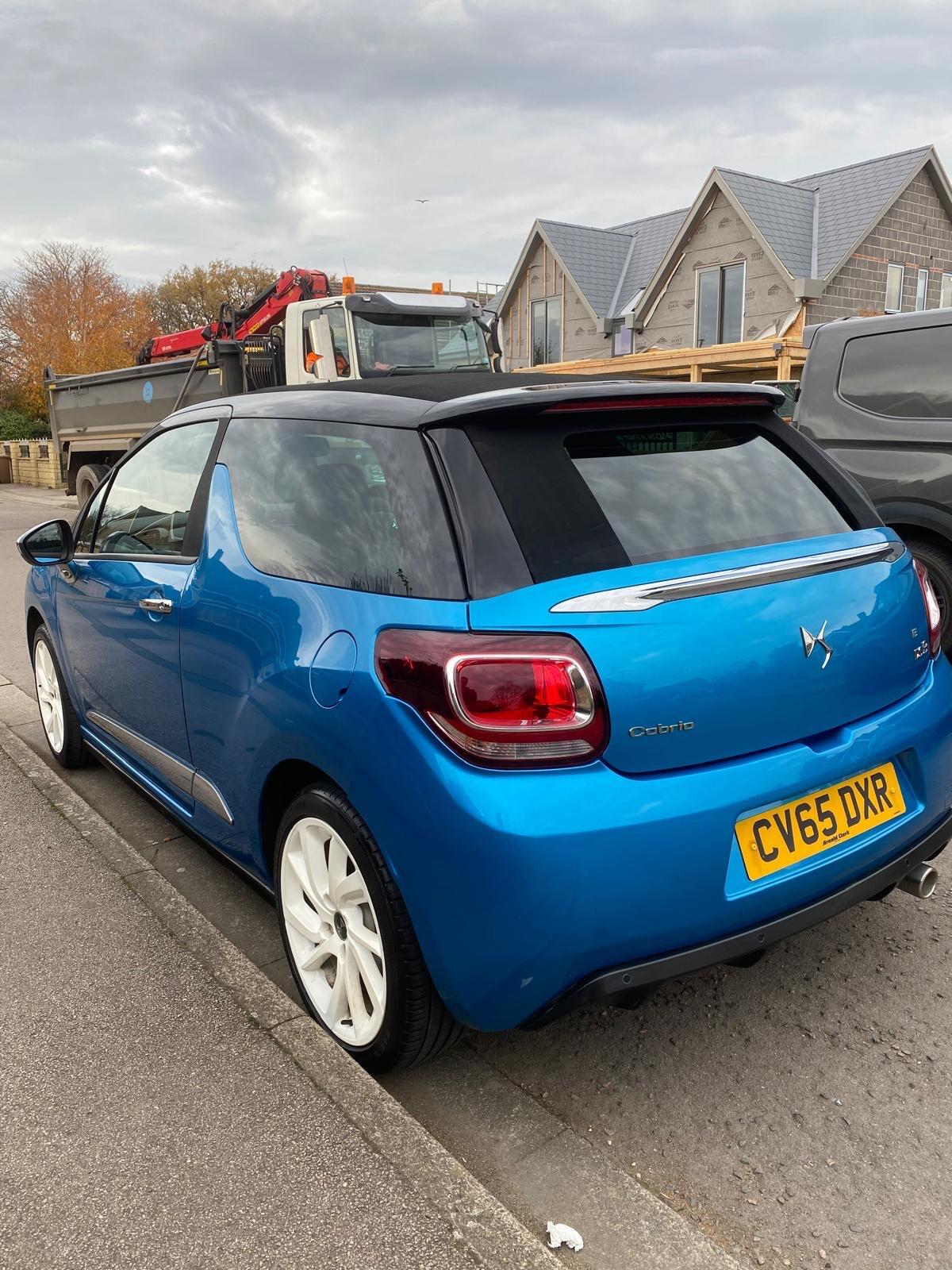 Used DS Automobiles DS 3 Cabrio 2015 for sale - 76499487: Photo 2