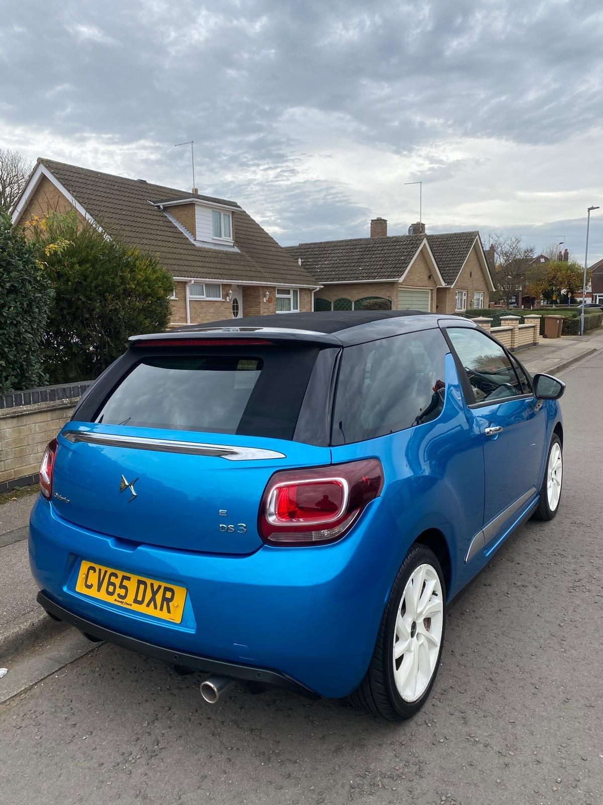 Used DS Automobiles DS 3 Cabrio 2015 for sale - 76499487: Photo 6