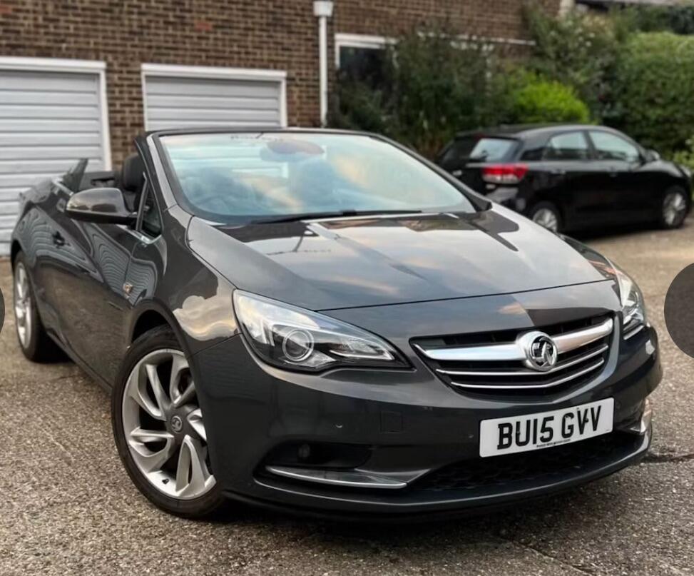 Used Vauxhall Cascada 2015 for sale - 76283681: Photo 1