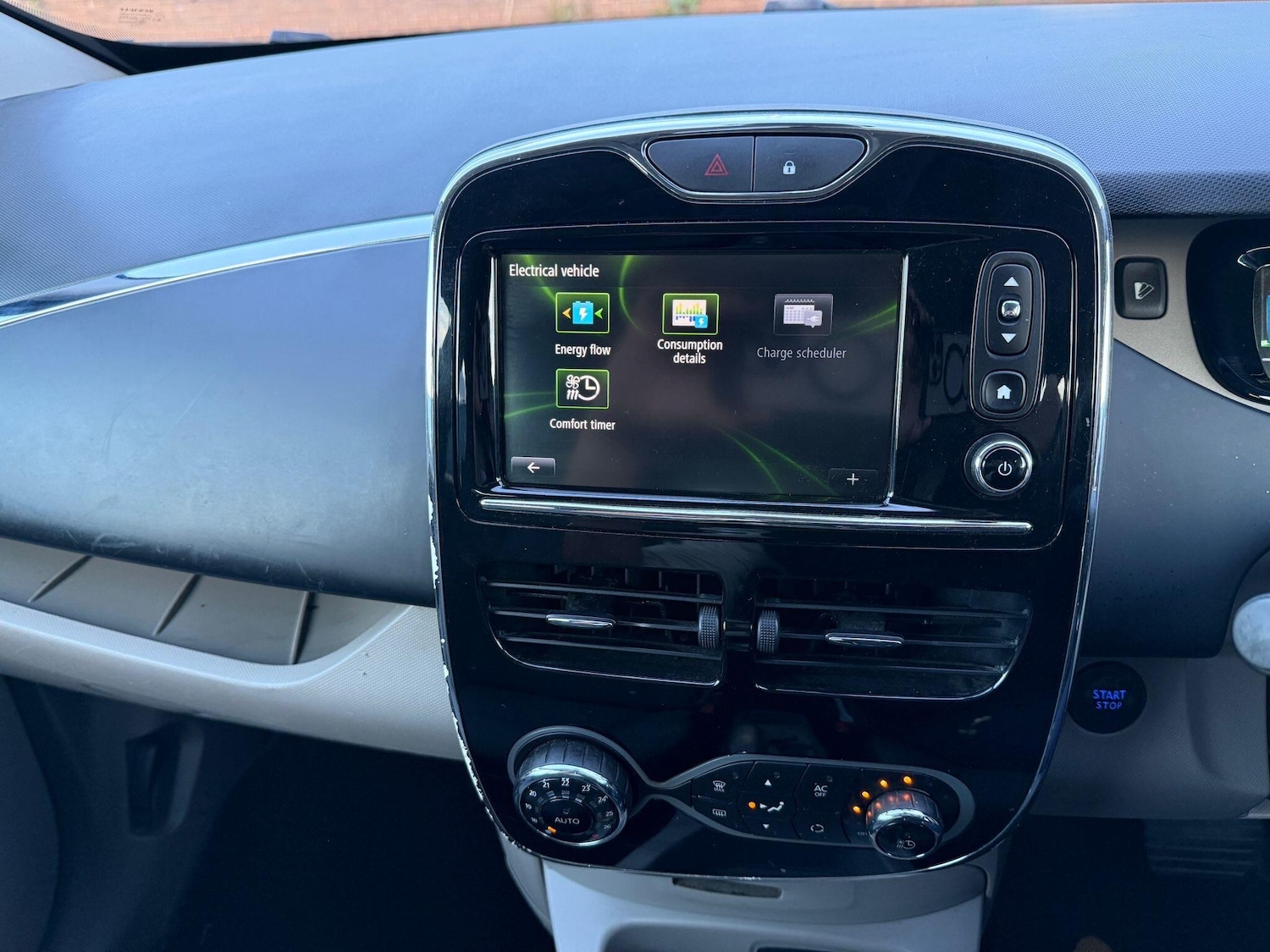 Used Renault Zoe for sale - 76538974: Photo 14