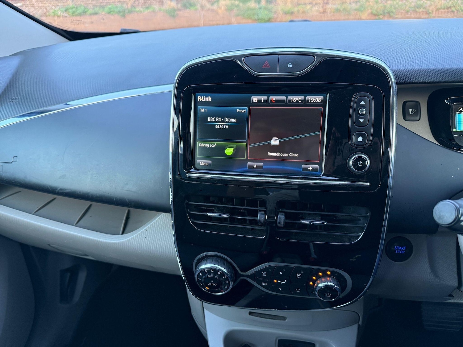 Used Renault Zoe for sale - 76538974: Photo 16