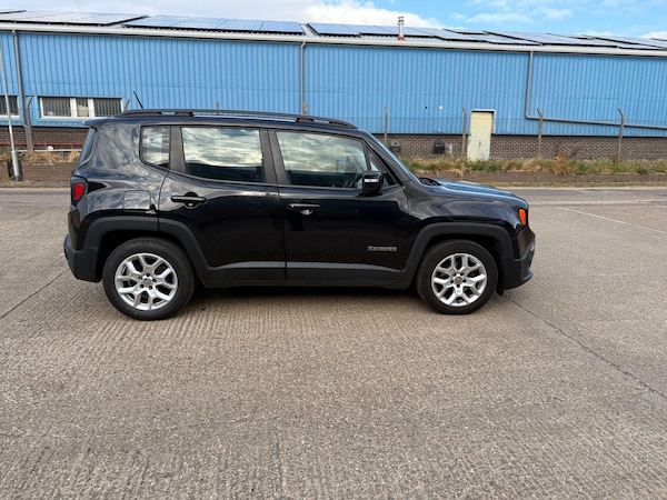 Used Jeep Renegade 2015 for sale - 74553600: Photo 18