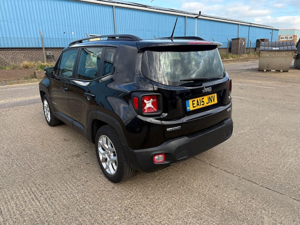 Used Jeep Renegade 2015 for sale - 74553600: Photo 6