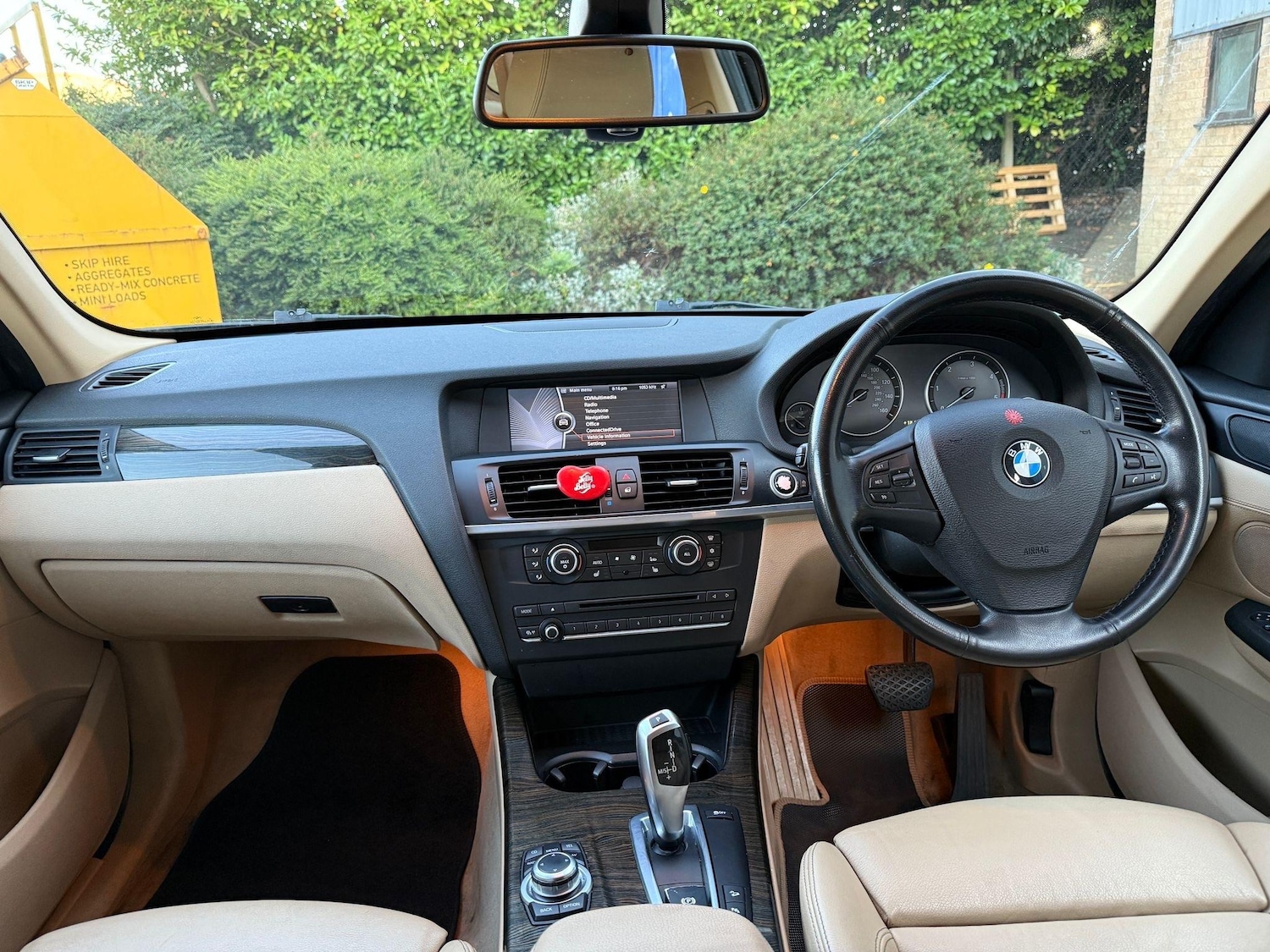 Vehicle 21