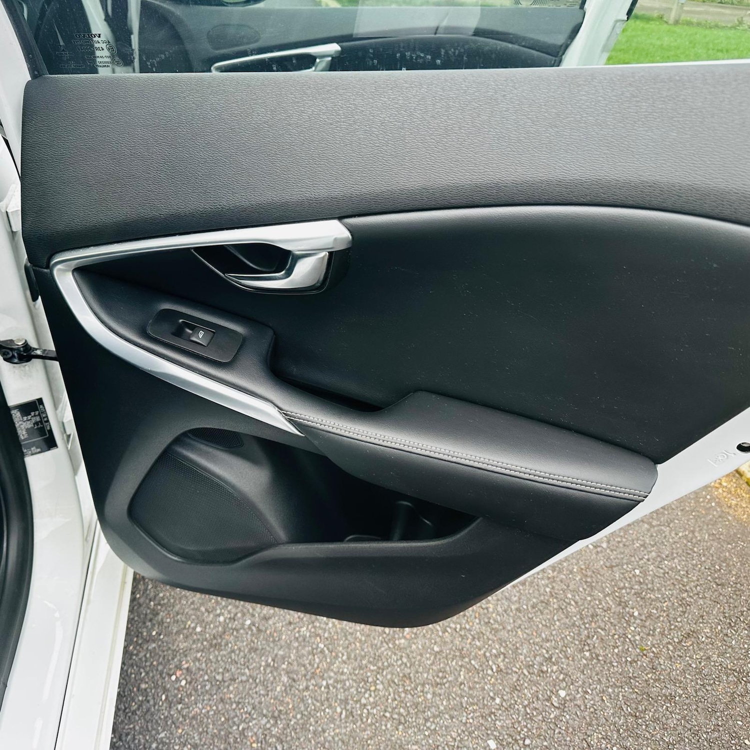 Used Volvo V40 2015 for sale - 76424897: Photo 20