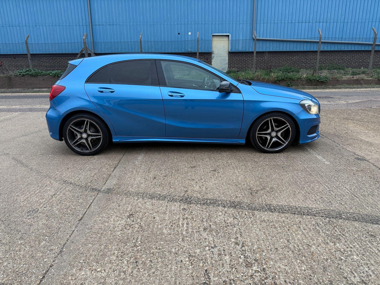 Used Mercedes-Benz A-Class 2013 for sale - 76239529: Photo 14