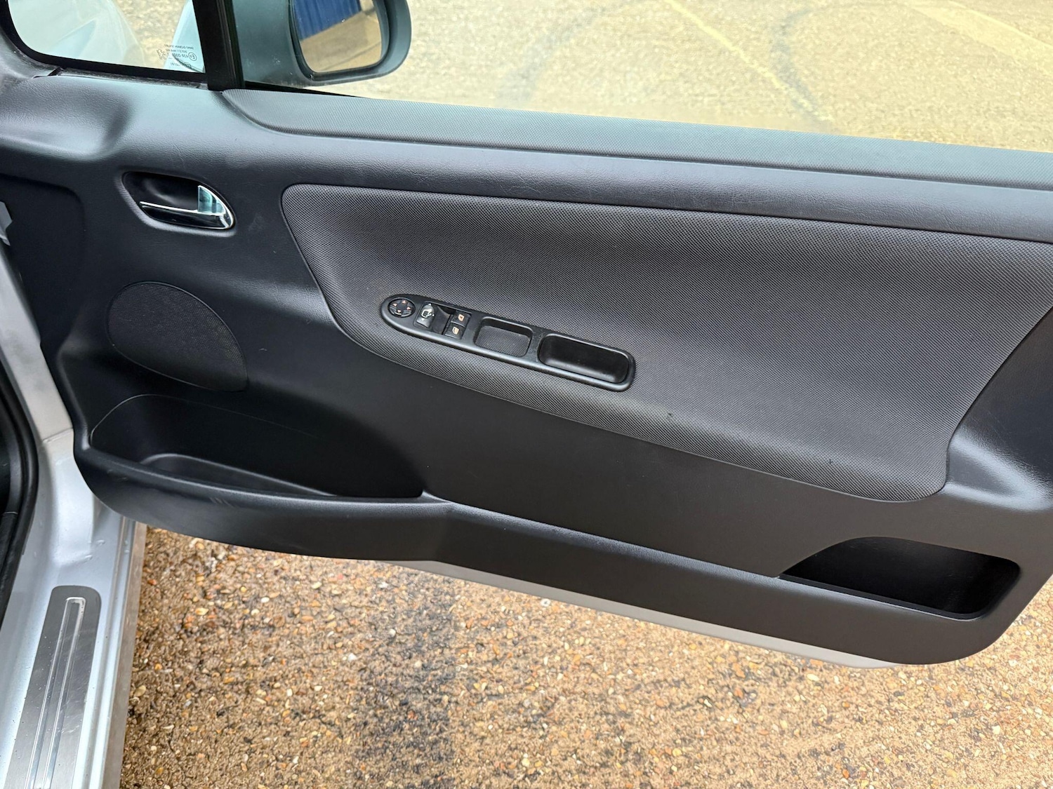 Used Peugeot 207 2010 for sale - 77066428: Photo 16