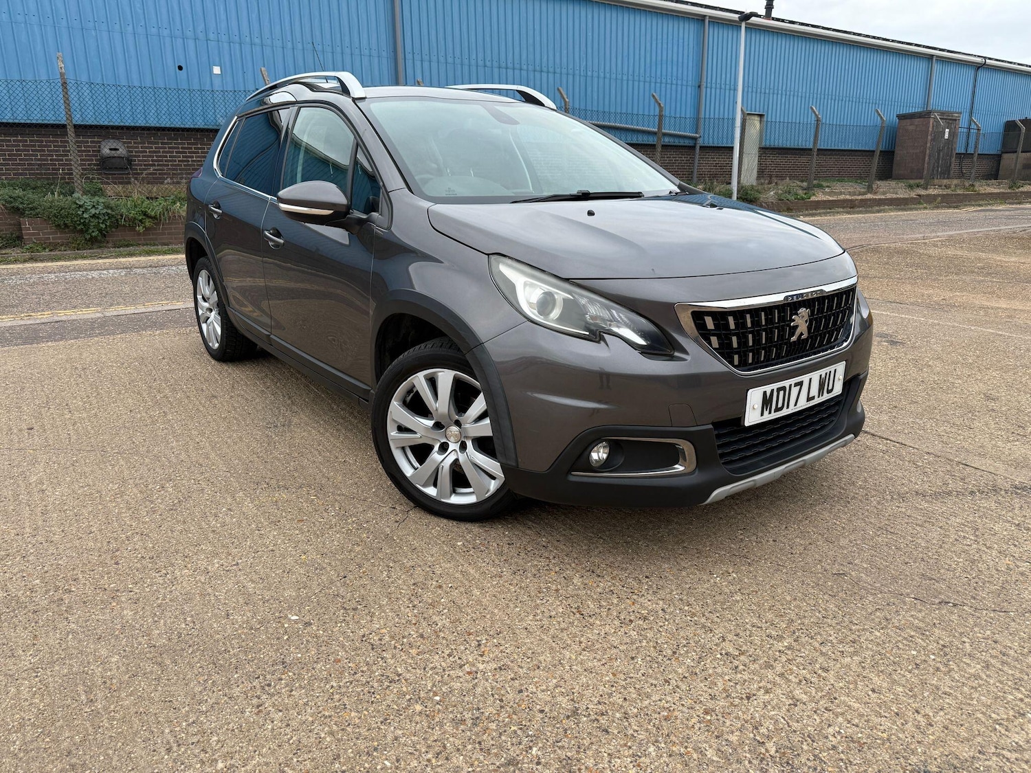 Used Peugeot 2008 2017 for sale - 76094140: Photo 1