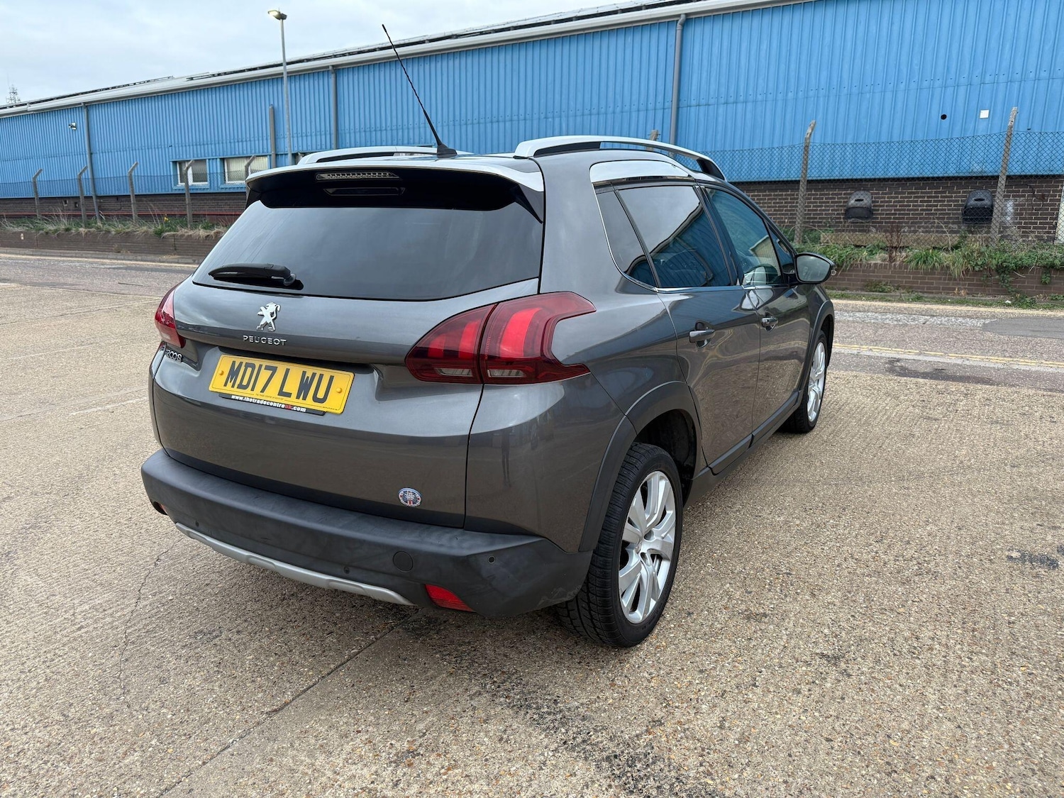 Used Peugeot 2008 2017 for sale - 76094140: Photo 12