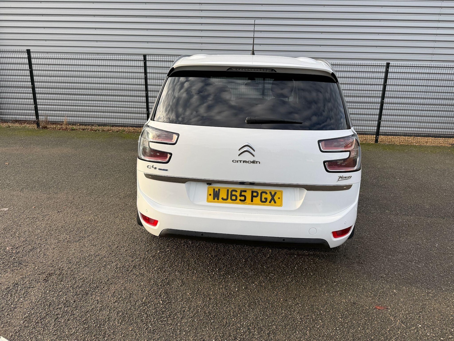 Used Citroen C4 Grand Picasso 2015 for sale - 76752426: Photo 15