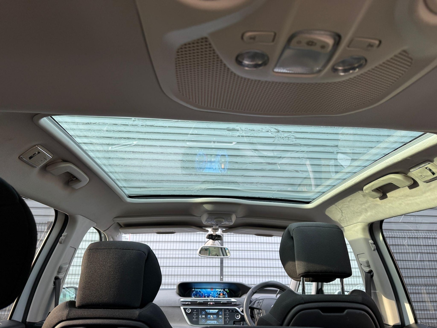 Used Citroen C4 Grand Picasso 2015 for sale - 76752426: Photo 18