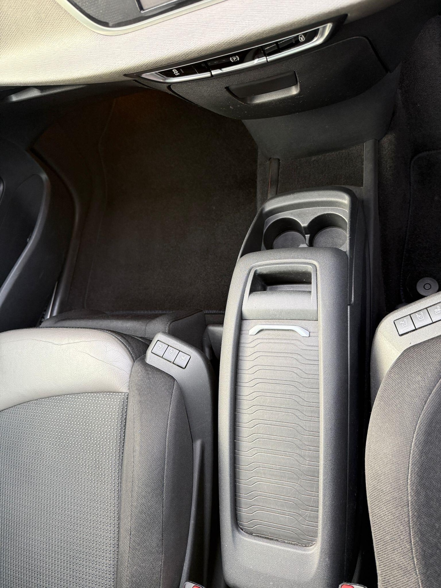 Used Citroen C4 Grand Picasso 2015 for sale - 76752426: Photo 22