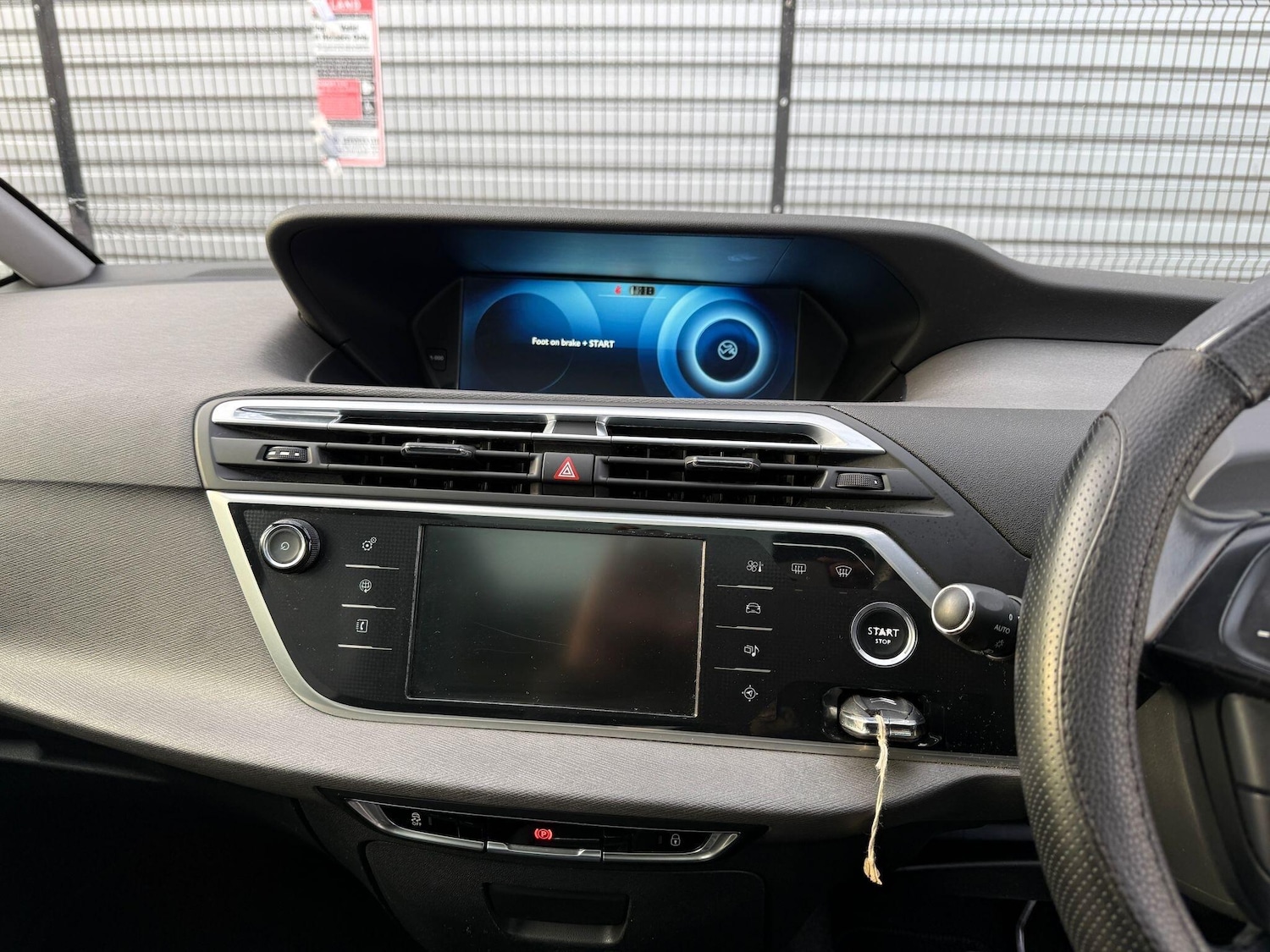 Used Citroen C4 Grand Picasso 2015 for sale - 76752426: Photo 24