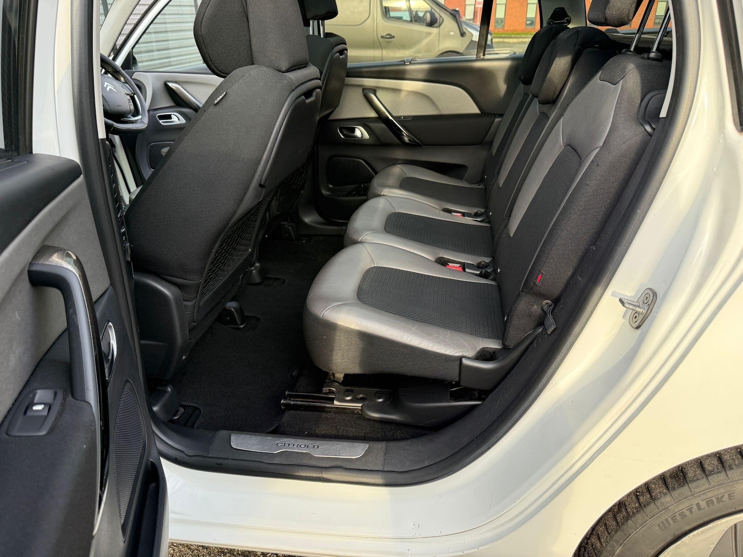 Used Citroen C4 Grand Picasso 2015 for sale - 76752426: Photo 26