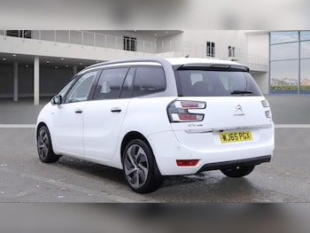 Used Citroen C4 Grand Picasso 2015 for sale - 76752426: Photo