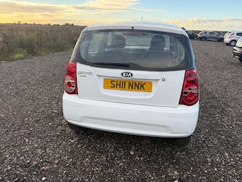 Used Kia Picanto 2011 for sale - 76388606: Photo