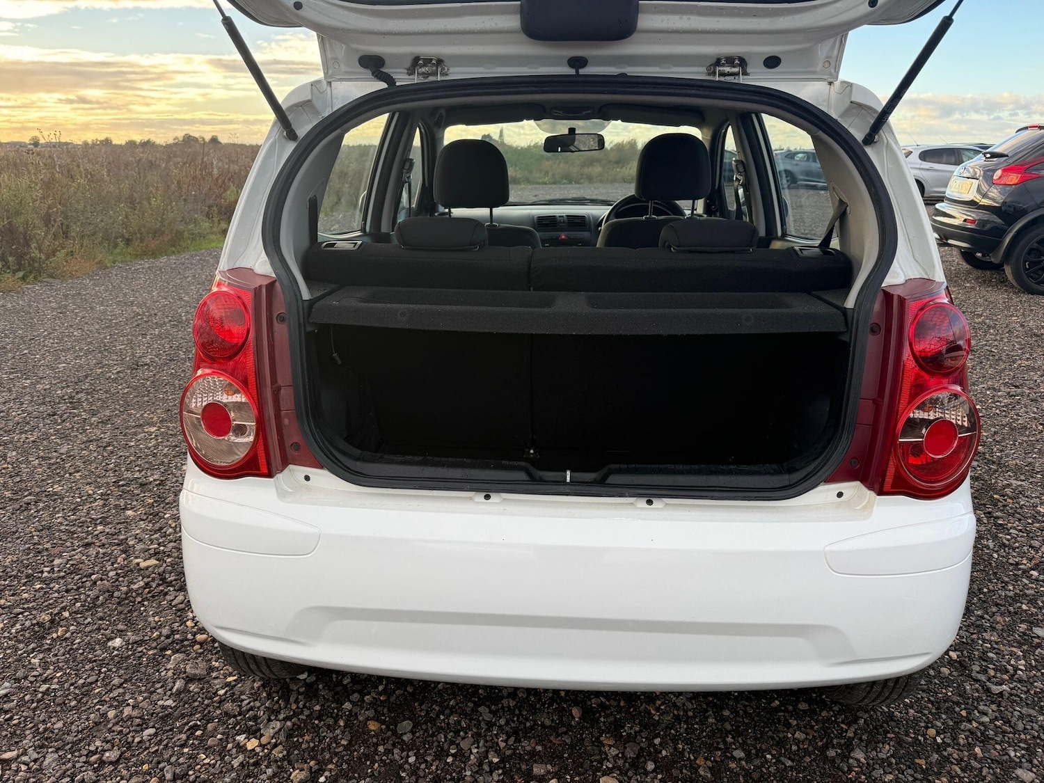 Used Kia Picanto 2011 for sale - 76388606: Photo 6