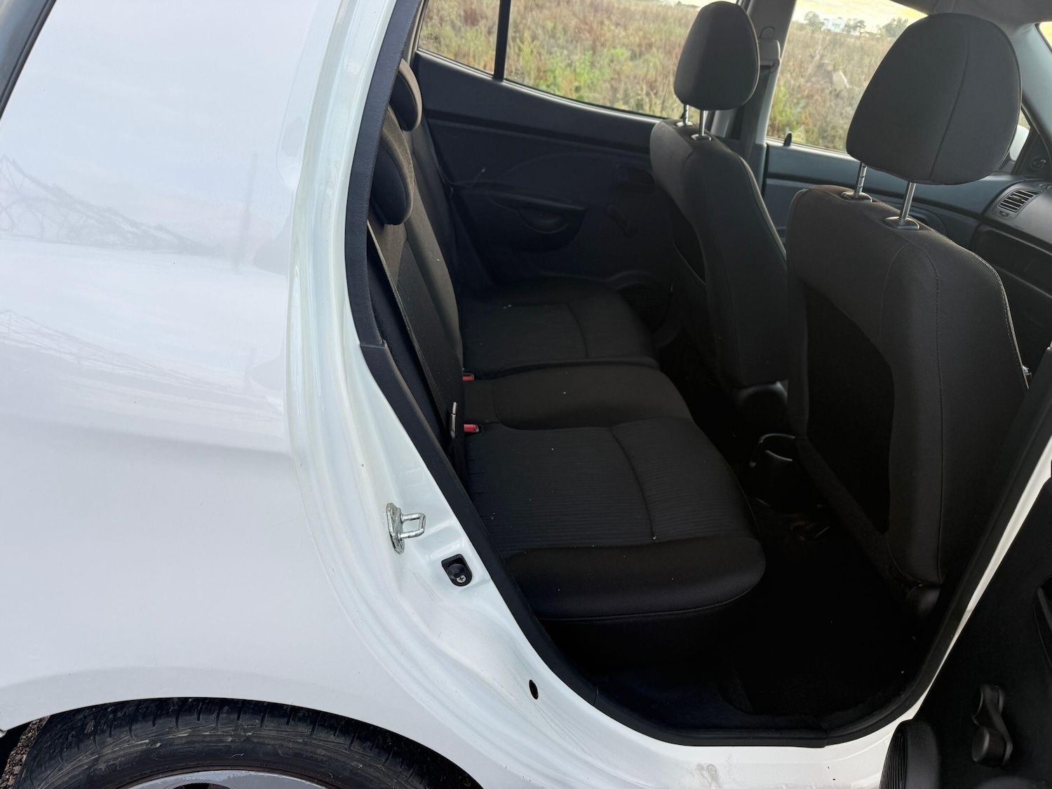 Used Kia Picanto 2011 for sale - 76388606: Photo 7