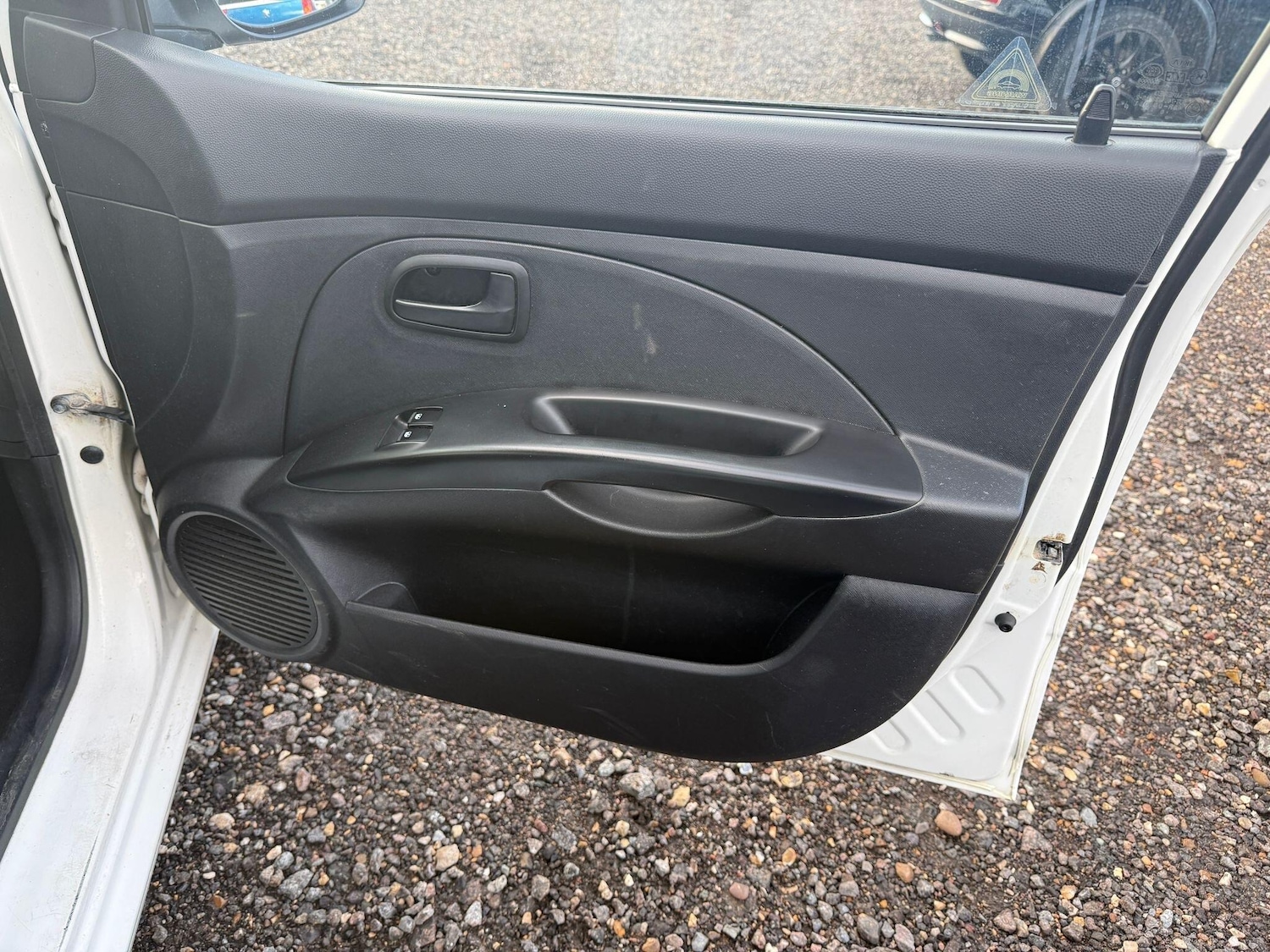 Used Kia Picanto 2011 for sale - 76388606: Photo 8