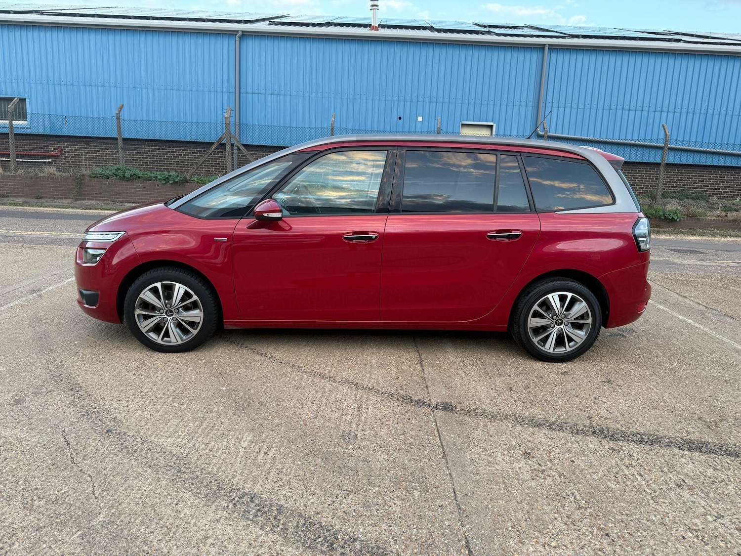 Used Citroen C4 Grand Picasso 2014 for sale - 76083653: Photo 6