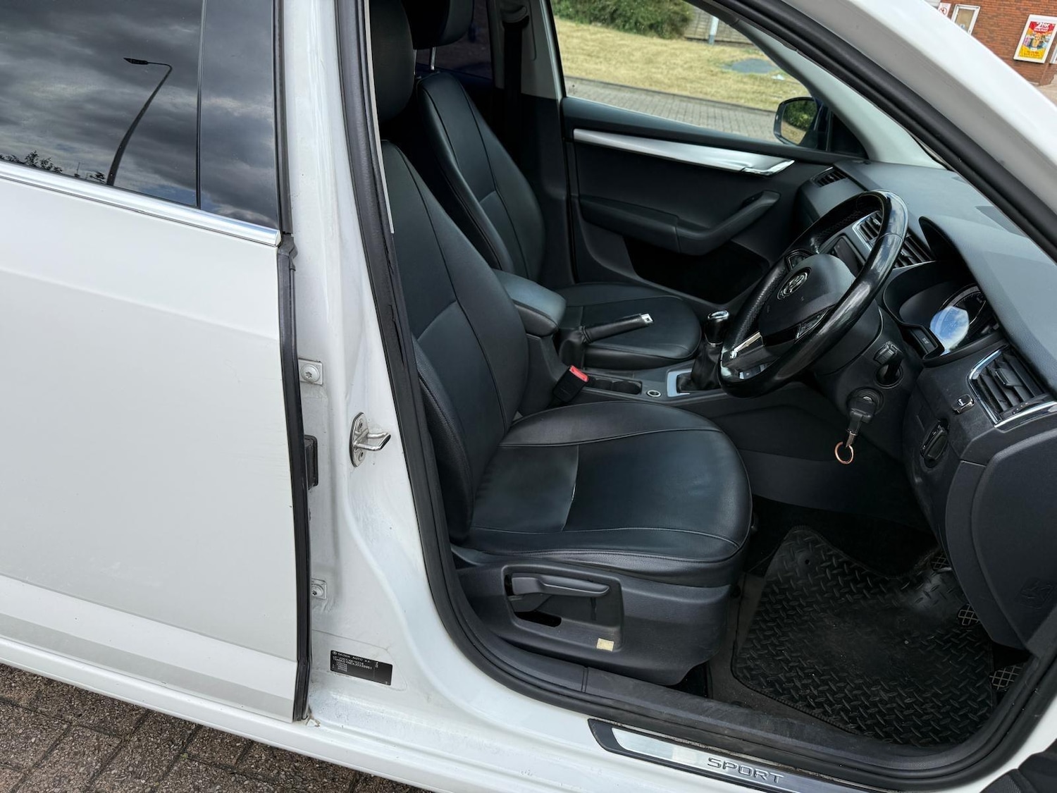 Used Skoda Octavia 2018 for sale - 76990929: Photo 8