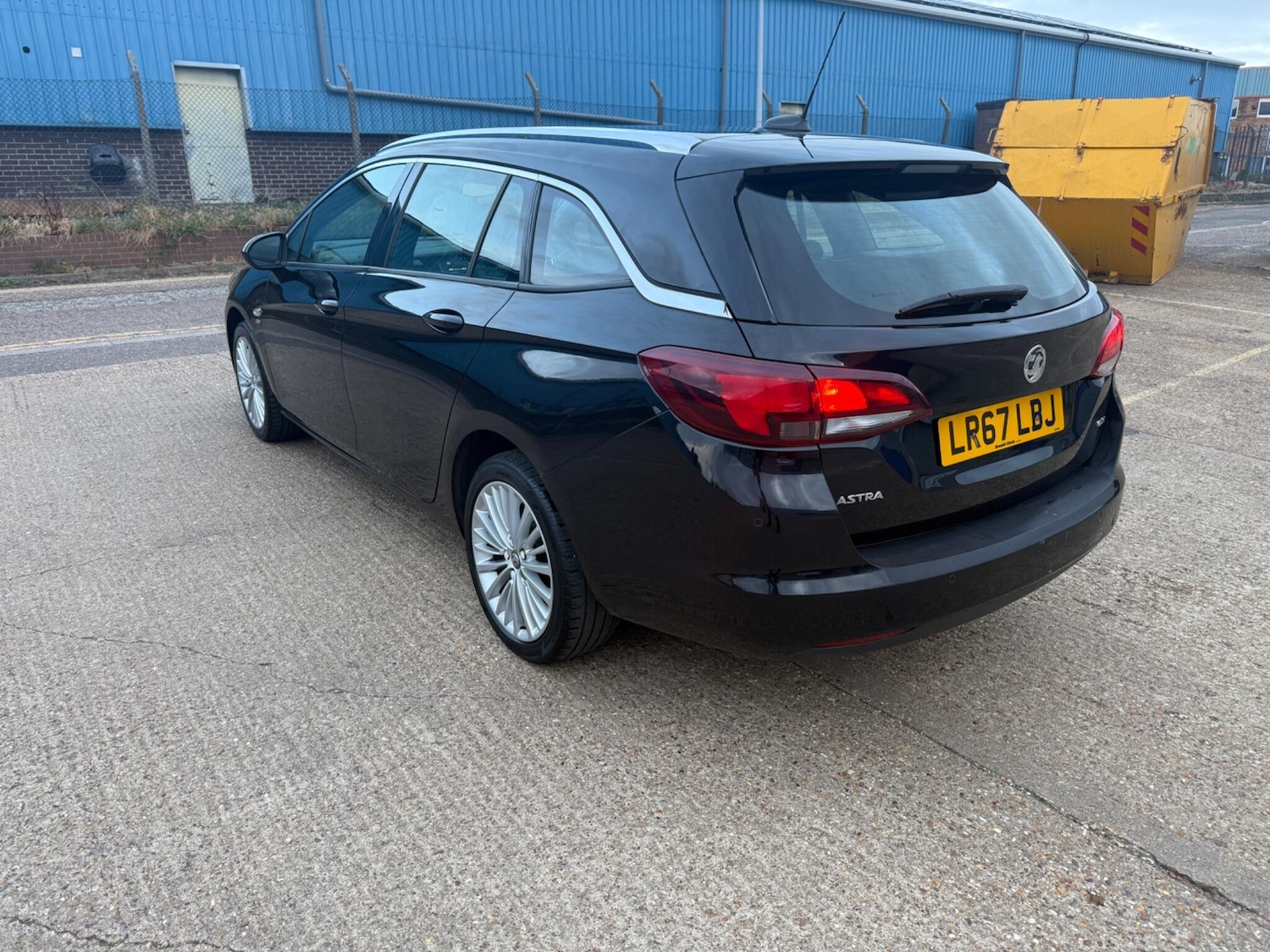 Used Vauxhall Astra 2017 for sale - 74788004: Photo 12