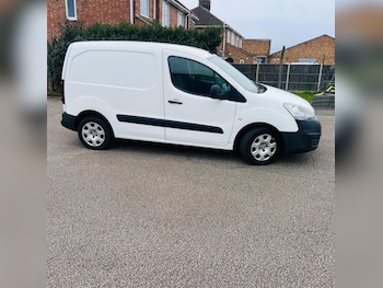 Used Peugeot Partner 2016 for sale - 77793735: Photo