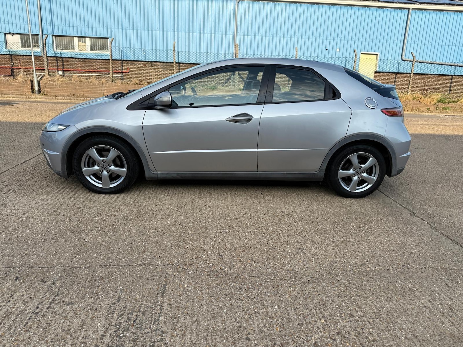 Used Honda Civic 2007 for sale - 76988836: Photo 11