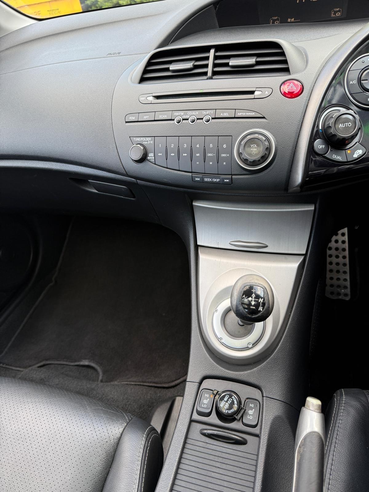 Used Honda Civic 2007 for sale - 76988836: Photo 21