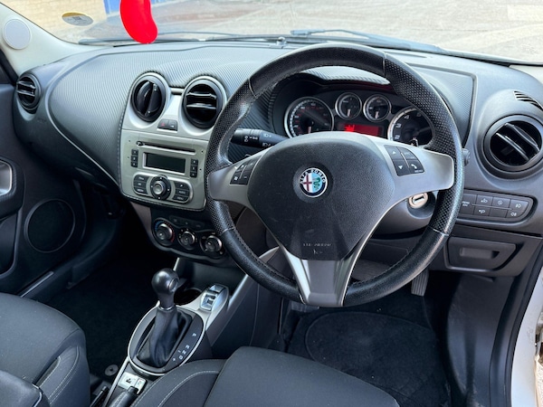 Used Alfa Romeo MiTo 2011 for sale - 75082623: Photo 6